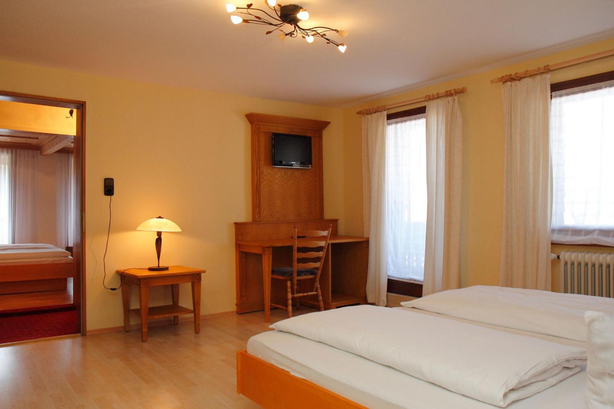 Parkhotel Waldlust Häusern エクステリア 写真